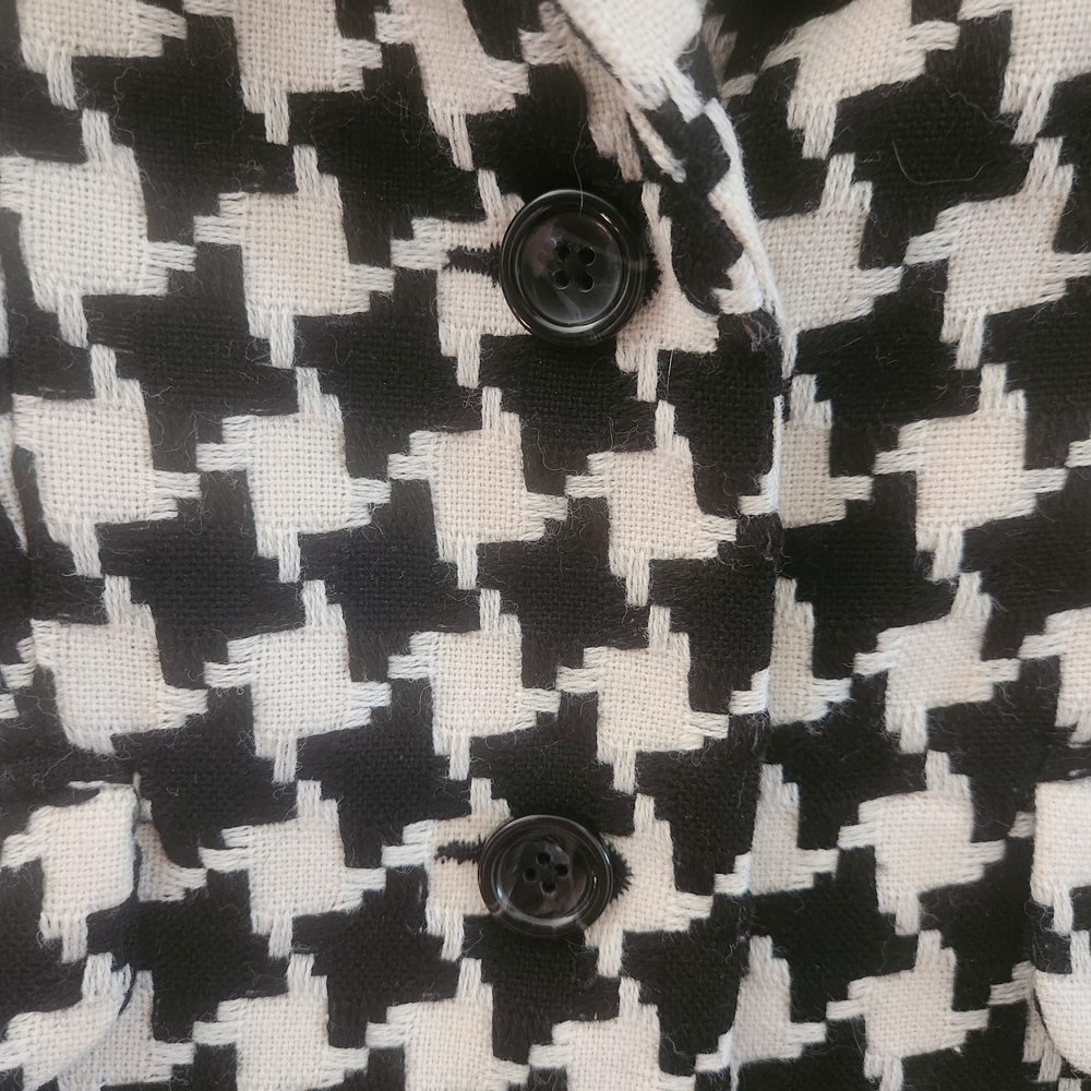 Black and White Houndstooth Blazer - Picture 2 of 6